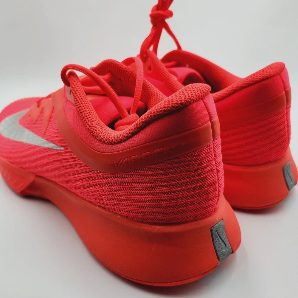 Womens Size 11.5 Nike Shoes Court Vapor Pro 3 HC PRM Bright Crimson HQ2550-600